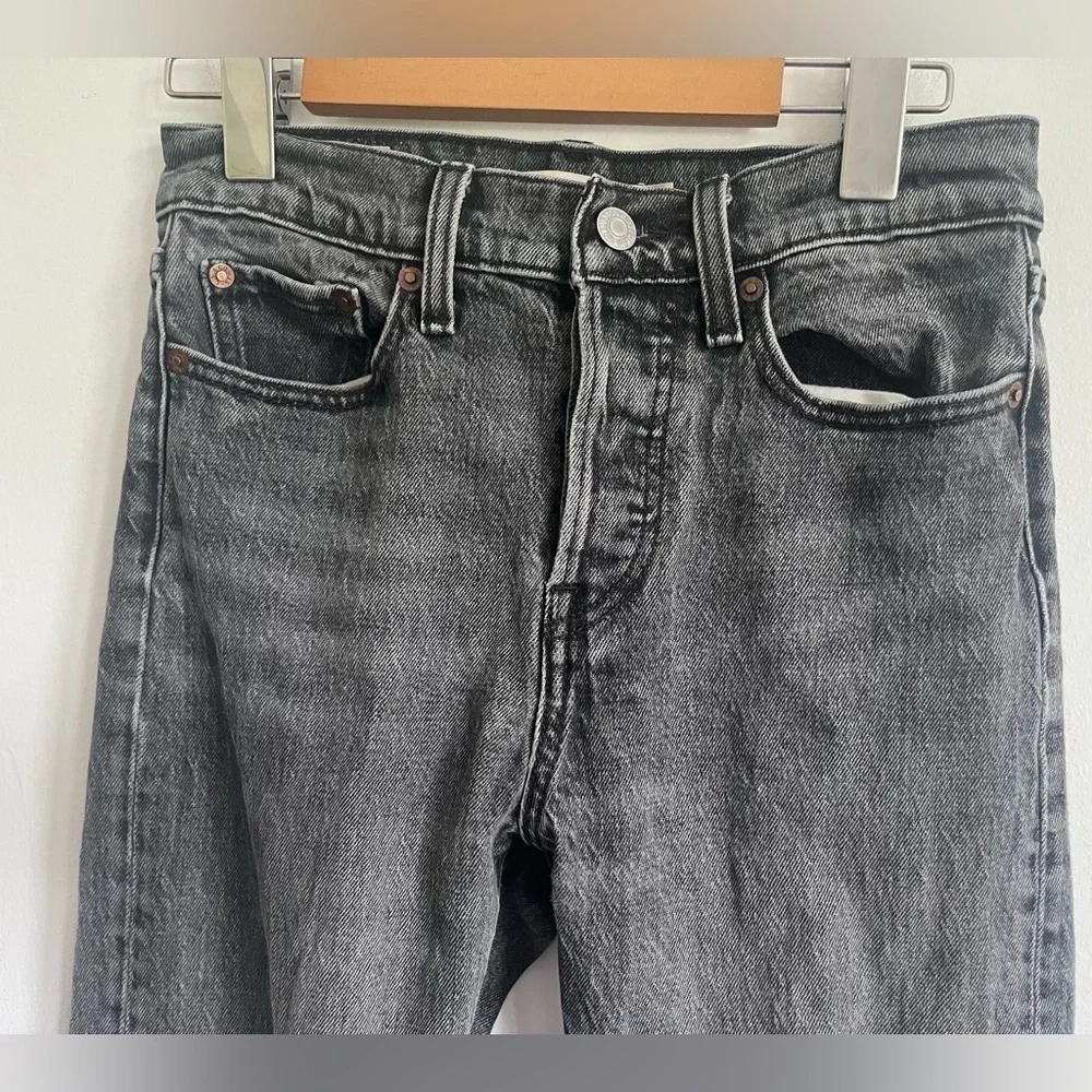 Levi’s Premium Denim Wedgie Fit High Rise Straight Jeans - Gray - US 25 - Picture 3 of 8